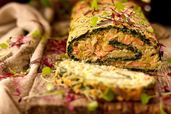 Torta de Espinafres Recheada com Salmão