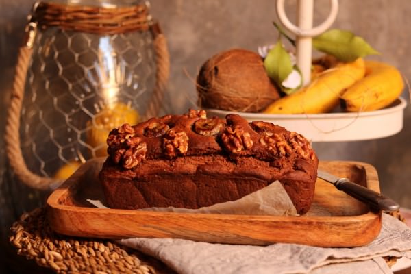 Pão de banana e noz vegan