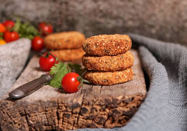 Hambúrguer de feijão azuki e lentilhas vermelhas 